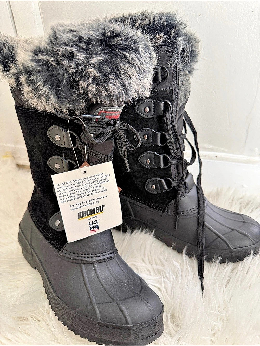 KOMBU Black Winter Boots US 5 NWT